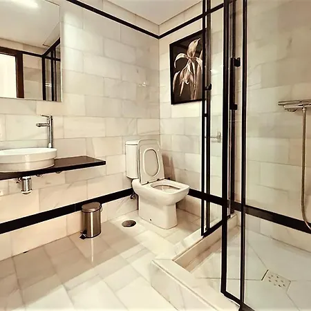 Holiday home West Townhouse Lobon *