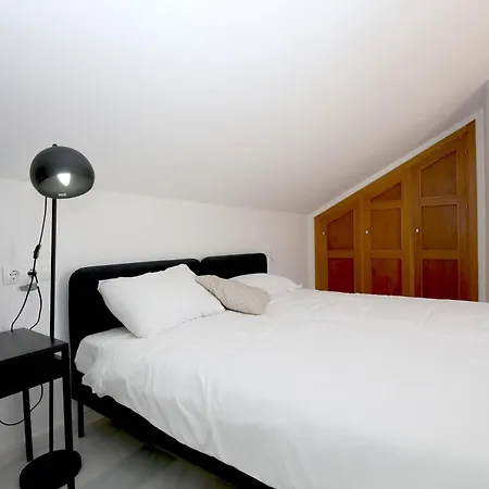 Σπίτι διακοπών West Townhouse Lobon *