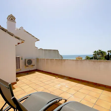 West Townhouse Lobon Σπίτι διακοπών Εστεπόνα